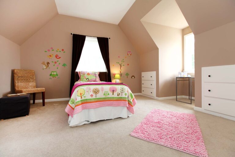 teen bedroom with carpet | Jordans Flooring